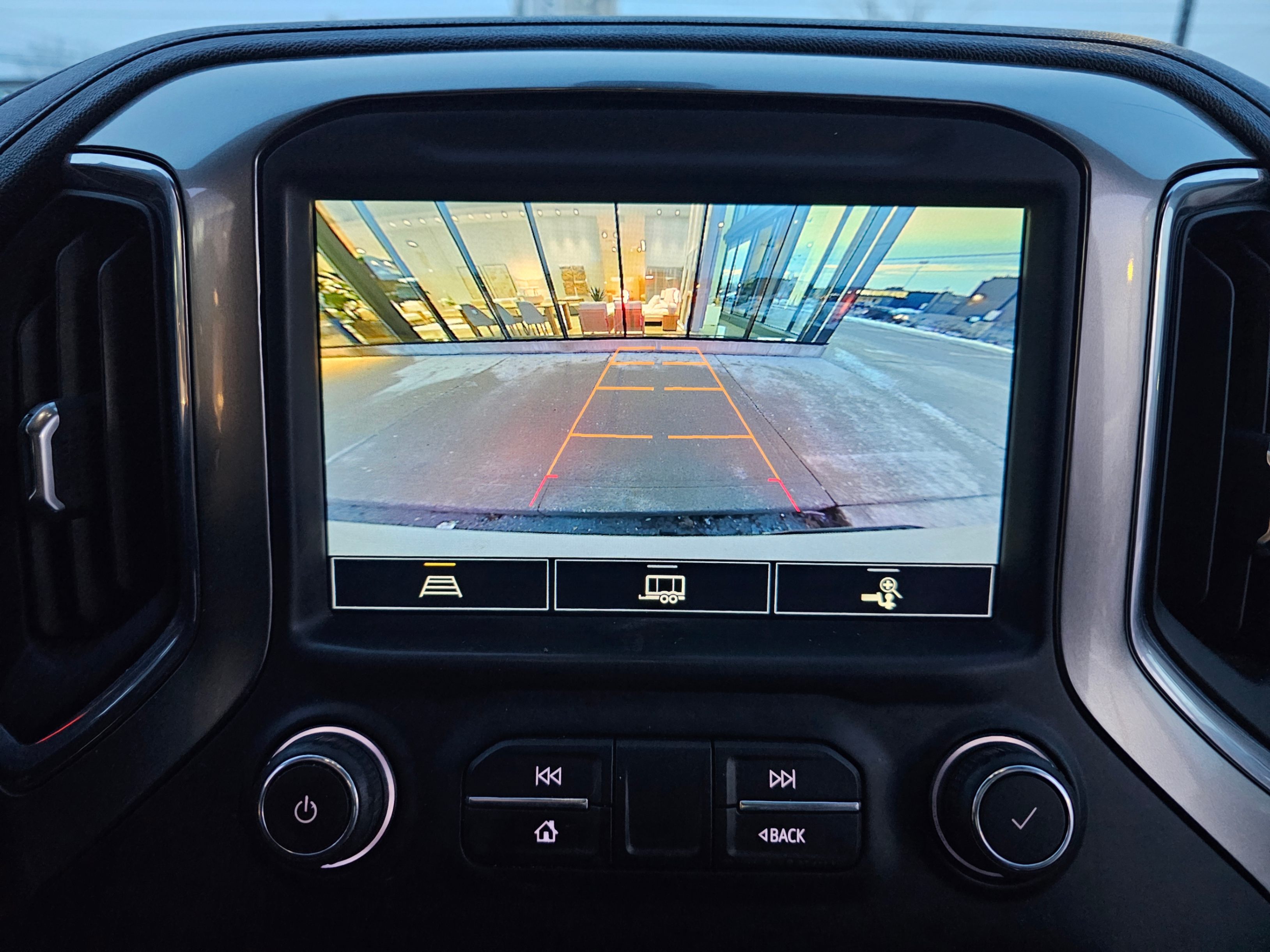 /todaysautosalesandservice/2021-Chevrolet-Silverado1500-14884842318195401.jpg