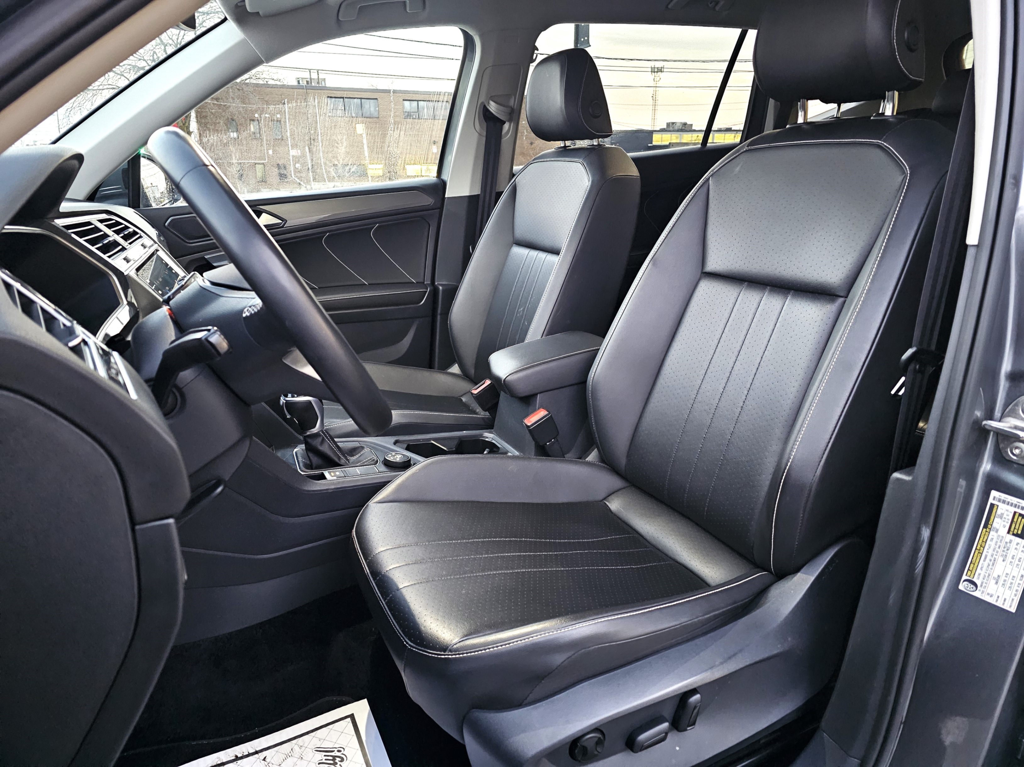 /todaysautosalesandservice/2022-Volkswagen-Tiguan-32586790399039445.jpg