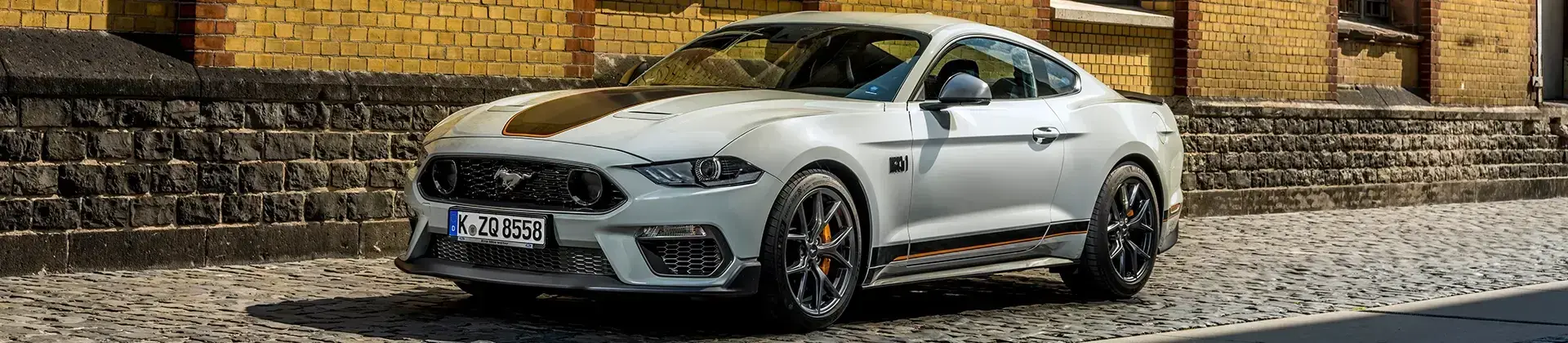 https://hillzcdn.ca/worldwidemodernauto/45354285627985536-689596409737036-CarFinder.webp