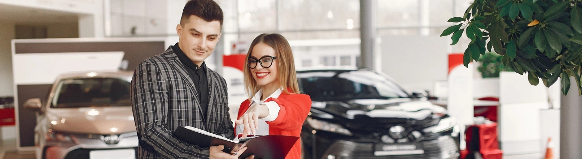 https://hillzcdn.ca/zoomerauto/24537371461984114-3713529729843652-bookAppointment.webp